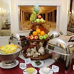 Heliopark Bad Zum Hirsch Hotel 4*
