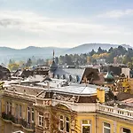 Heliopark Bad Zum Hirsch Hotel Baden-Baden