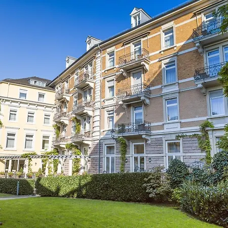 Szálloda Heliopark Bad Zum Hirsch Baden-Baden