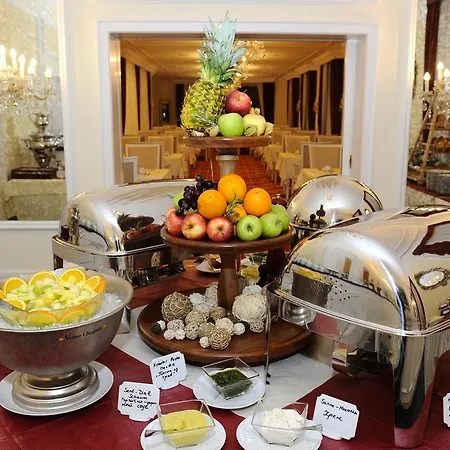 Heliopark Bad Zum Hirsch Hotel 4*