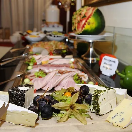 Szálloda Heliopark Bad Zum Hirsch 4*