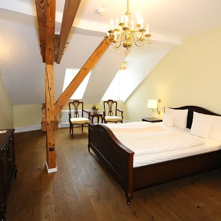 Hotel Heliopark Bad Zum Hirsch 4*