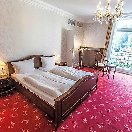 Heliopark Bad Zum Hirsch Hotel