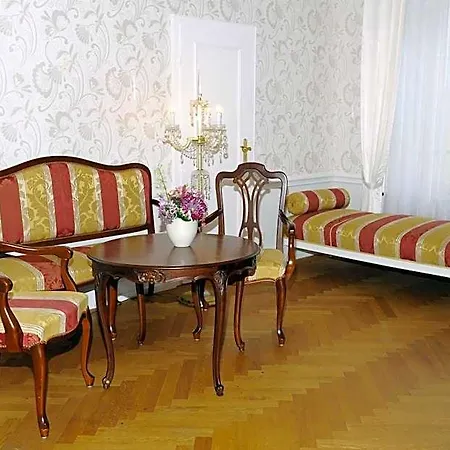 Heliopark Bad Zum Hirsch Hotel