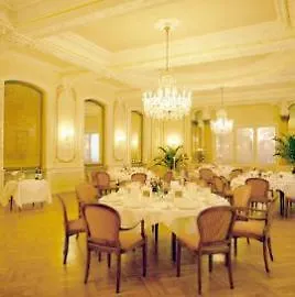 Hotel Heliopark Bad Zum Hirsch 4*