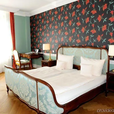 Szálloda Heliopark Bad Zum Hirsch Baden-Baden
