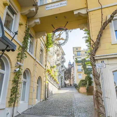 Heliopark Bad Zum Hirsch Szálloda 4*