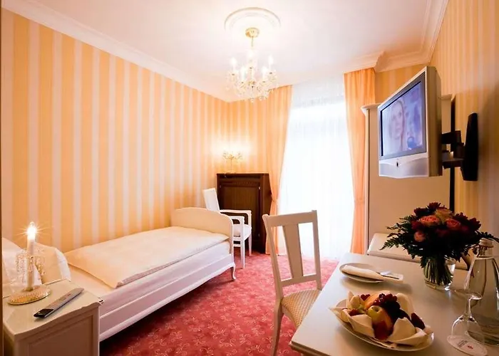 Heliopark Bad Zum Hirsch 4*