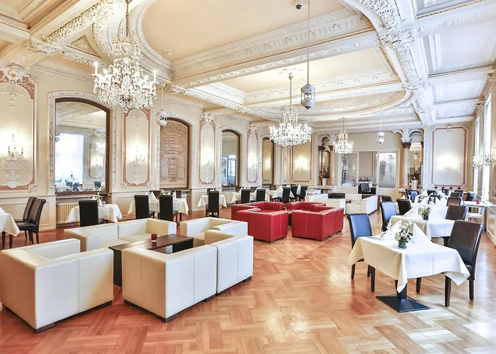 Hotel Heliopark Bad Zum Hirsch 4*