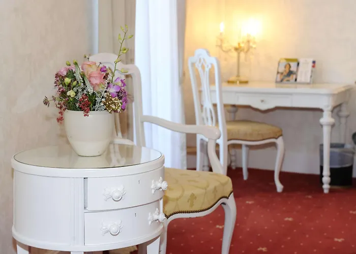 Heliopark Bad Zum Hirsch 4*